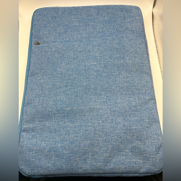 Soft Tablet Sleeve - Picture 3 of 6